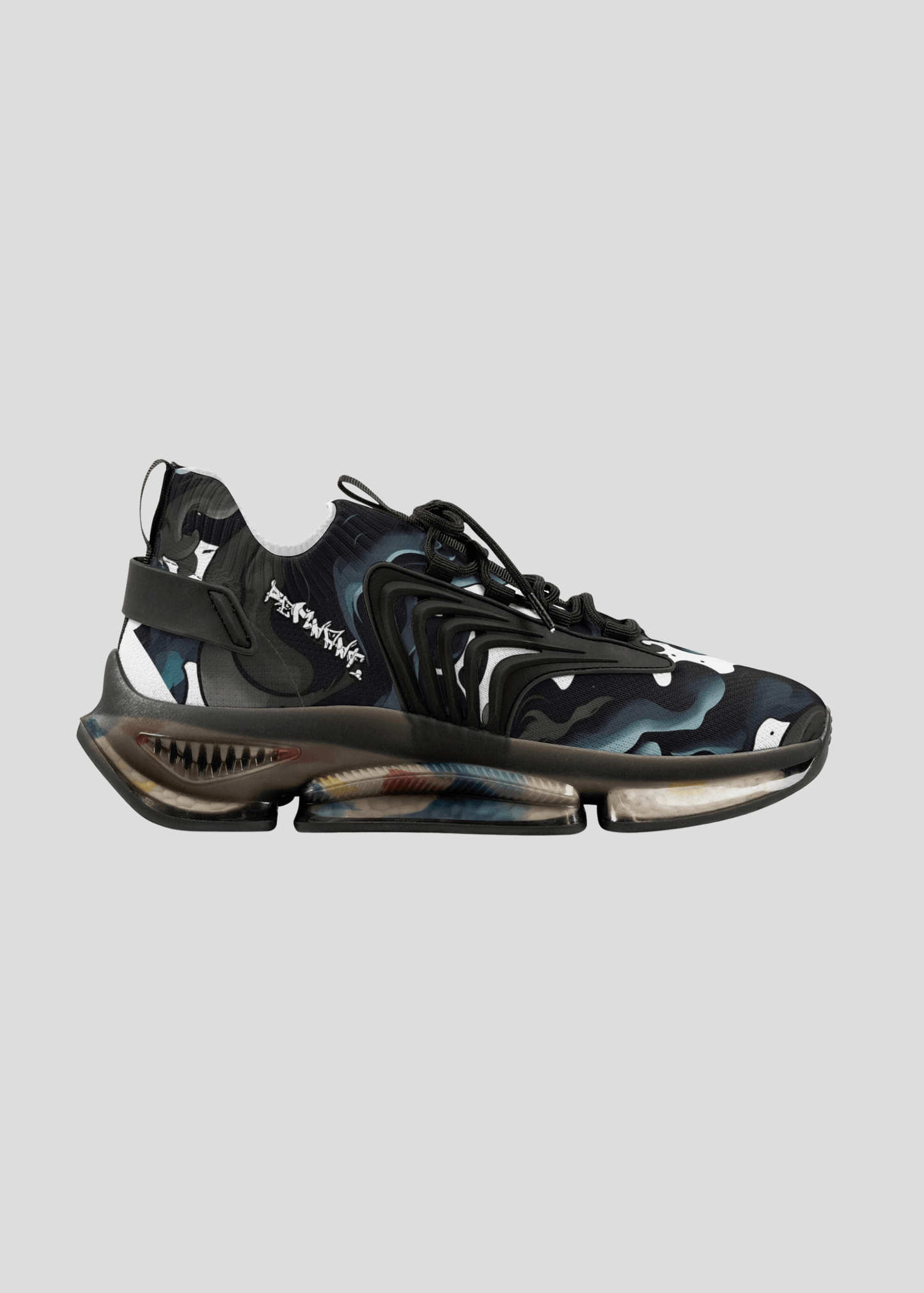 Right side profile of MAXOMclo REMNANT men’s sneakers – premium urban streetwear sneakers with abstract smoke graphics.