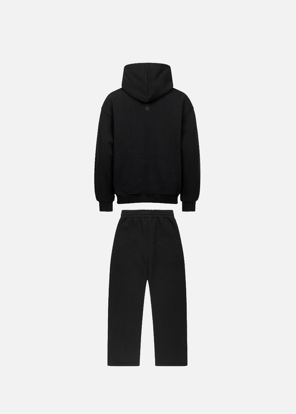 MAXOMclo Red Obsidian streetwear set – back view of oversized black hoodie with red print and relaxed baggy sweatpants. Bold and stylish 380 GSM cotton look.
