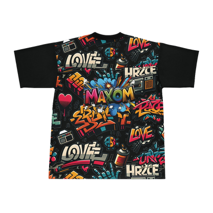 Graffiti Print Unisex Shirt – Trendy Urban Streetwear & Athletic Apparel for Men & Women. Cool graphic design with MAXOM logo and stickers, perfect for sporty and casual looks. Ideal for street style fashion, urban wear, and outdoor activities.