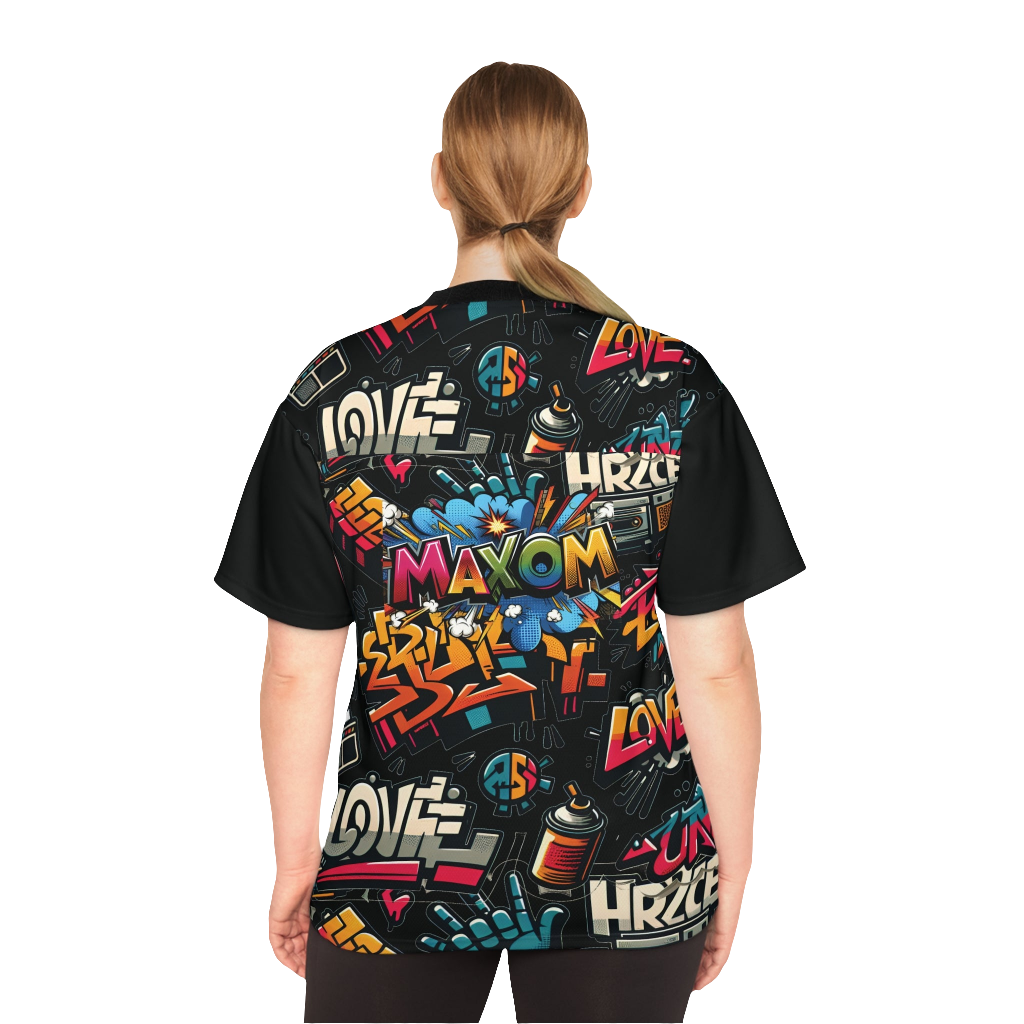 Graffiti Print Unisex Shirt – Trendy Urban Streetwear & Athletic Apparel for Men & Women. Cool graphic design with MAXOM logo and stickers, perfect for sporty and casual looks. Ideal for street style fashion, urban wear, and outdoor activities.