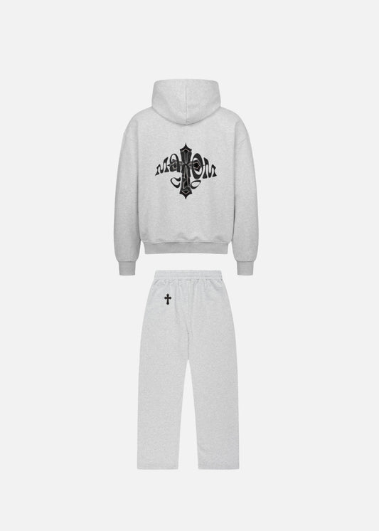 Back view of minimalist grey streetwear for men – MAXOMclo Elysium tracksuit featuring oversized hoodie and baggy sweatpants. A high-quality men’s hoodie and sweatpants set for a clean, urban look.

