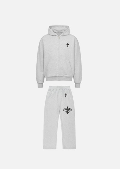 Urban fashion streetwear set – front view of MAXOMclo Elysium grey oversized hoodie and baggy sweatpants combo. A relaxed fit streetwear outfit in grey for men and women who value comfort and style.