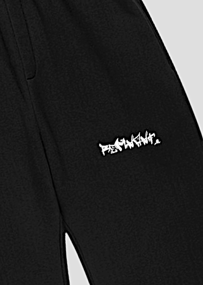 Graffiti REMNANT. logo detail on premium streetwear sweatpants