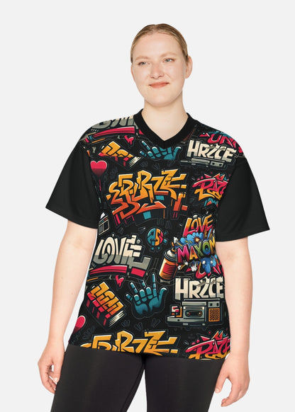 Female model in oversized graffiti t-shirt – breathable streetwear shirt with bold front graphic and festival style
