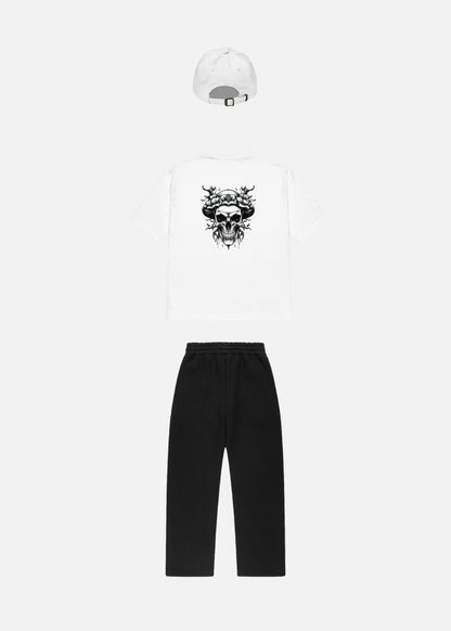 Back view of Skullflow Essentials Oversized Streetwear Set featuring white cap – perfect minimalist fit for men and women in motion.

