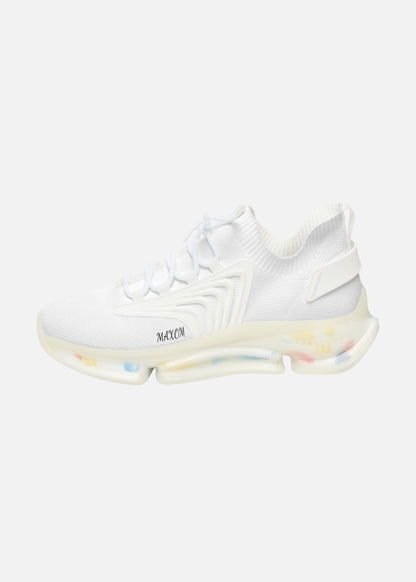Left shoe outer view – SoulStride fashion sneakers with minimalist streetwear design and clear sole
